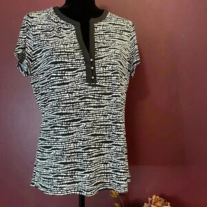 New York & Company Stretch Blouse